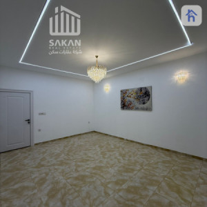 One Floor House image 10