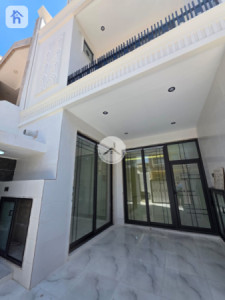 House (100m²) image 2