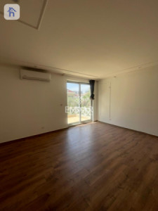 Spacious House in English Village Image 7
