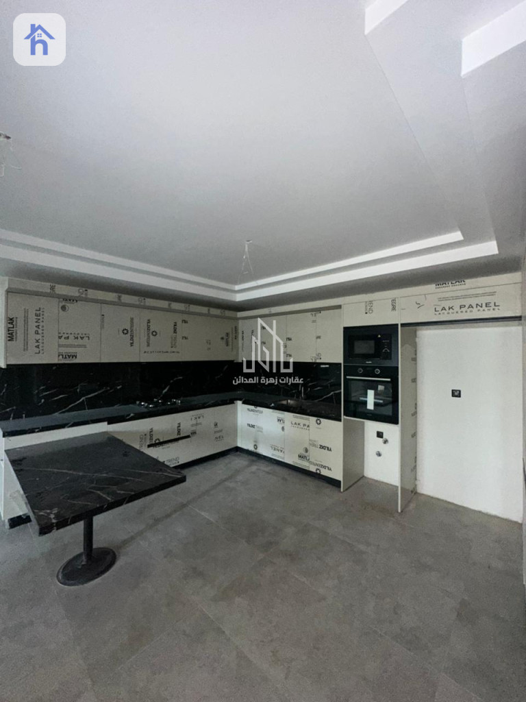 Modern Apartment with 2 Bedrooms