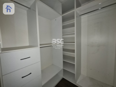 Corner House Image 24