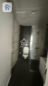 Modern Apartment in Prime Location image 9