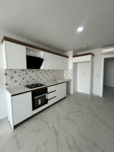 شقة حديثة في موقع متميز image 2