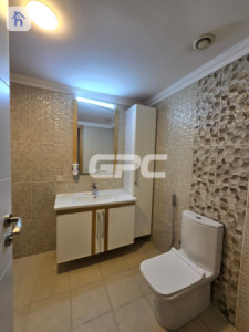 شوقەیەکی فراوانی چوار ژووری نوستن لە تاوەری ئەل ڕۆیا وێنە 11