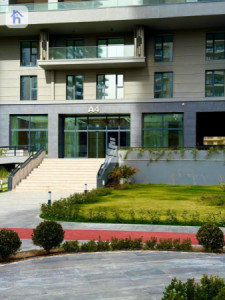 Modern 1 Bedroom Apartment in Rami Towers Resim 9