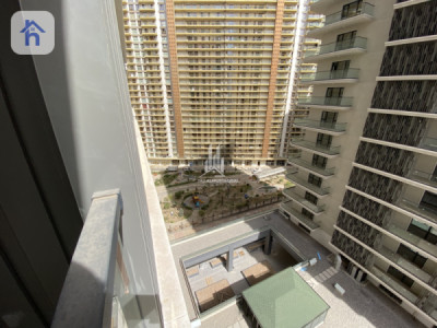 Cozy studio apartment, prime location Image 8