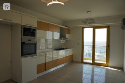 Spacious 3 Bedroom Apartment in Erbil image 2