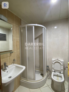 شوقەیەکی فراوانی ٣ ژووری نوستن لە ئیمپایەر ڕۆیاڵ ئەپارتمێنت وێنە 9