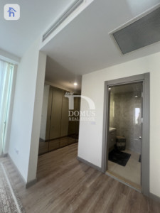 Luxurious apartment in Empire Square Image 8