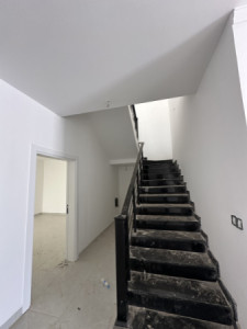 4-Bedroom House for Sale Resim 12