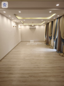 خانوویەکی لوکس به 4 ژووری نوستن بۆ کرێ بەردەستە وێنە 4