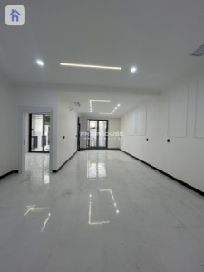Modern House image 4
