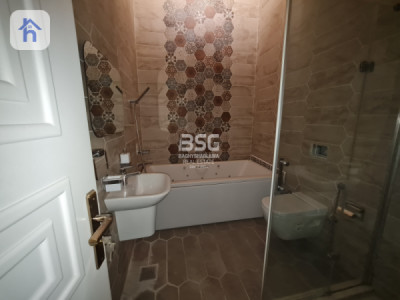 Corner House Image 27