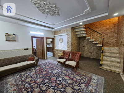 Cozy Family House with 4 Bedrooms Image 9