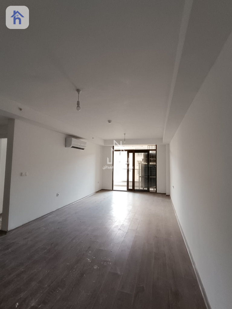 Modern Apartment with 2 Bedrooms