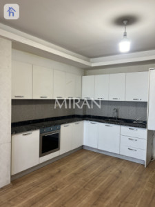 Modern Apartment in Star Towers image 2