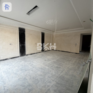 Large Family Home with 5 Bedrooms image 5