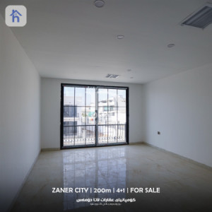 Spacious house with multiple rooms Resim 15