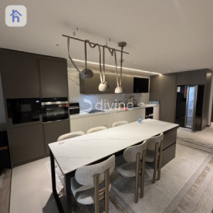 Luxurious 4-Bedroom Apartment, Erbil image 3