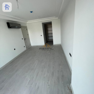 Spacious Apartment in Prime Location image 7