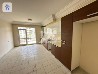 شقة عصرية بثلاث غرف نوم مع موقع مركزي صورة 3