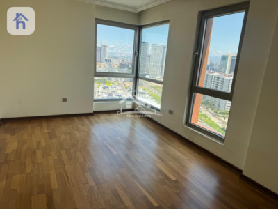 Modern apartment with stunning park view Image 7