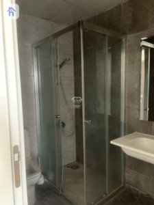 Cozy studio apartment in Empire Diamond Image 6