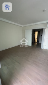 Modern Apartment in Prime Location image 2
