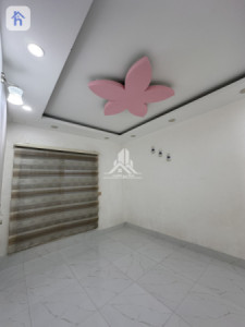 Square House image 6