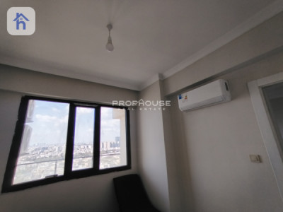 شوقەیەکی نایابی یەک ژووری نوستن وێنە 3