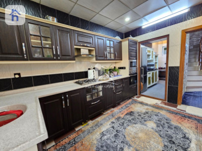 House Opposite Garden Image 6