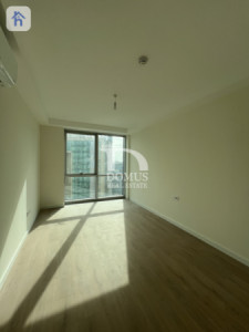 Luxury Apartment with Stunning Views Image 3