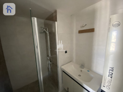 شقة عصرية في أبراج رامي صورة 9