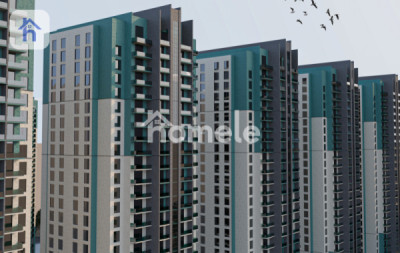 Modern Apartment with High Floor Location image 11