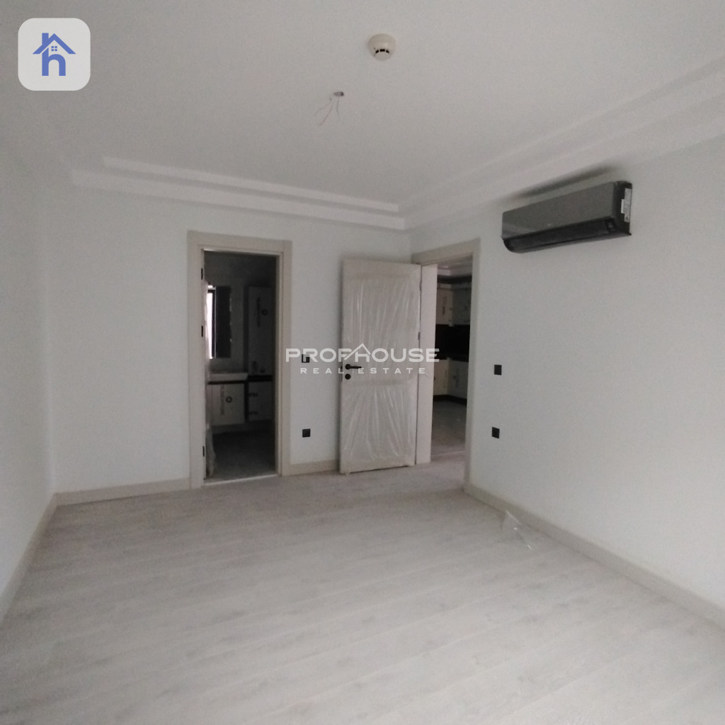 شوقەیەکی یەک ژووری نوستن بە شێوەیەکی نایاب لە شوێنێکی سەرەکی وێنە 2