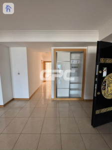 شقة عصرية في برج رويا صورة 4