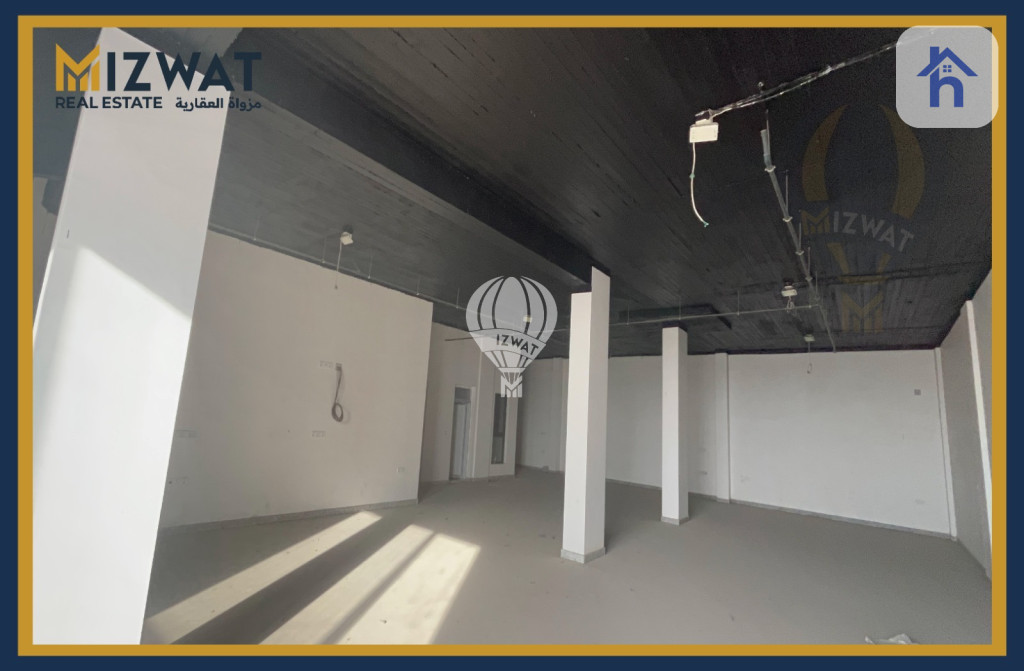 طابق تجاري واسع للإيجار صورة 2