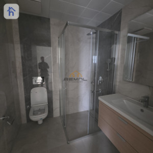 A 4+1 apartment for rent in Empire square image 9
