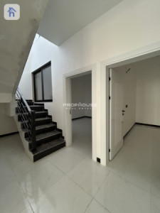Two Floor House image 3
