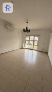 Modern Villa with 4 Bedrooms Resim 18