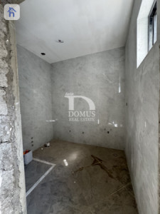 House with 4 Bedrooms in Aram City 2 Image 17