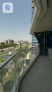 Modern Apartment with Spacious Layout Image 5