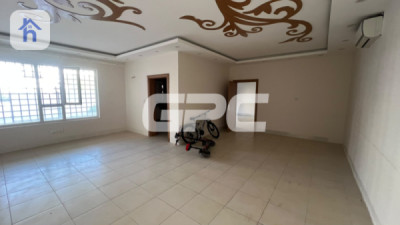 Luxurious 4-Bedroom Home for Rent image 4