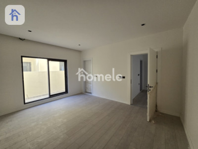 Modern House Image 13