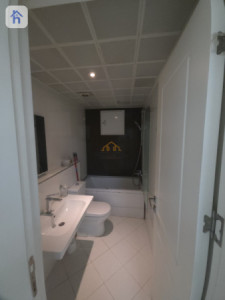 A studio apartment in empire wings image 5