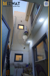 Spacious Family Home in Baghdad Image 34