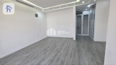 VIP House Image 9