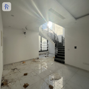 Two Floor House Resim 11
