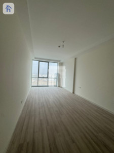 Centrally Located Apartment image 3