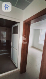 Apartment Opposite Garden Image 4